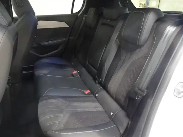Peugeot 308 1.2 puretech 130ch s&amp;s gt eat8 — photo 12