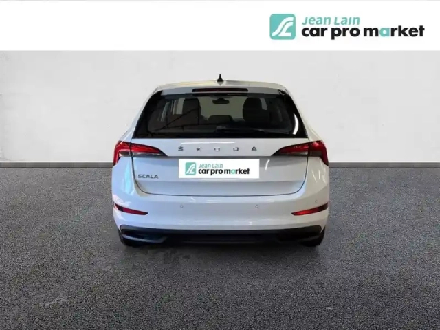 Skoda Scala 1.0 tsi evo 110 ch bvm6 — photo 8