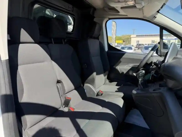Toyota Proace 1.5 medium 100 d-4d business — photo 13