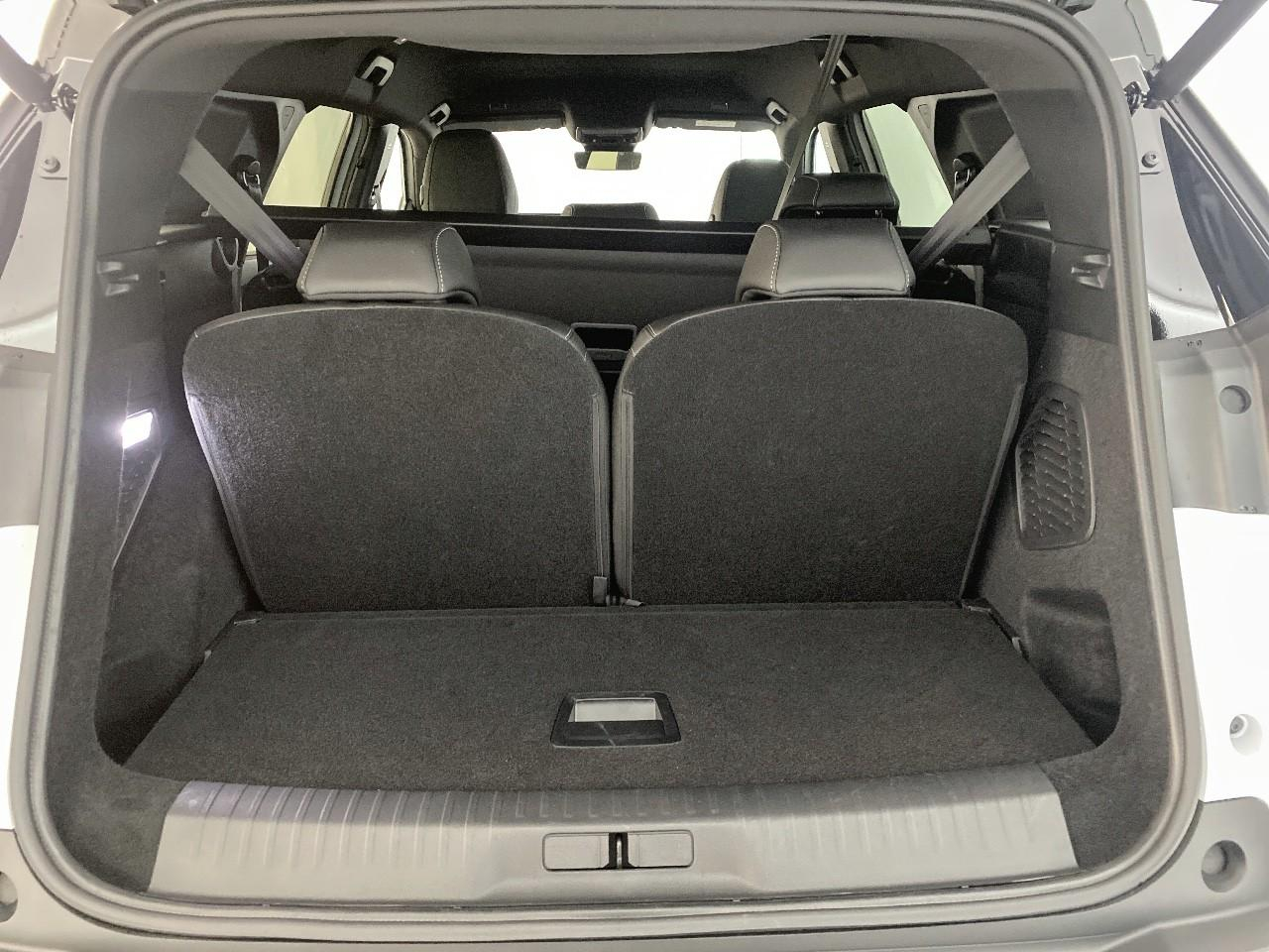 Peugeot 5008 hybrid 145 ch e-dcs6 gt exclusive — photo 6