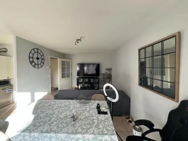 Appartement + Parking + Parking