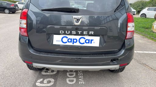 Dacia Duster 1.5 dCI 110 - Prestige – 2015 – 149178 km – Diesel – Boîte Manuelle — photo 36