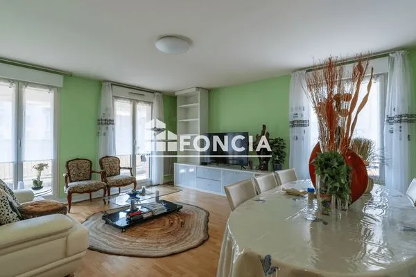 Appartement 4 pièces 90 m²