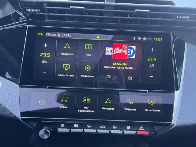 Peugeot 308 sw hybrid 145 e-dcs6 — photo 29