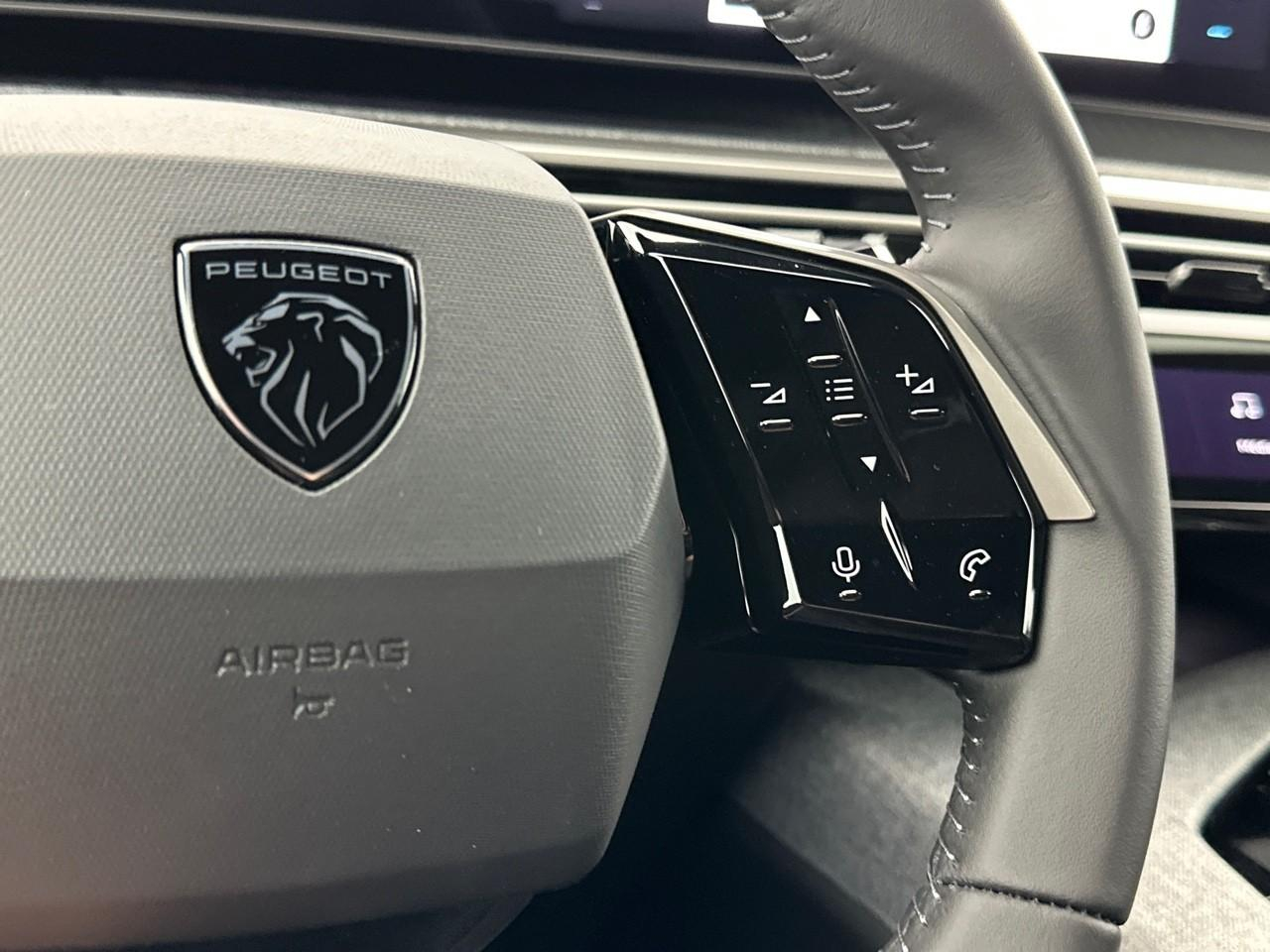Peugeot 3008 hybrid 145 e-dcs6 allure — photo 19