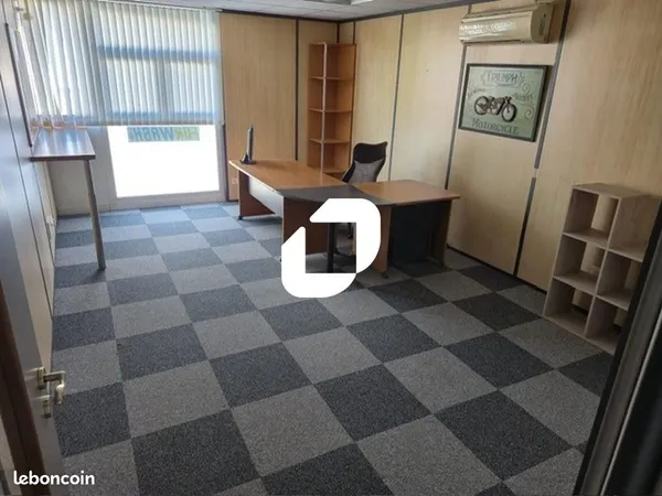 Local d'activité 175 m²