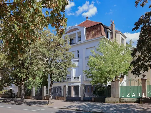 SPULLER, ART DECO - T6 DERNIER ETAGE