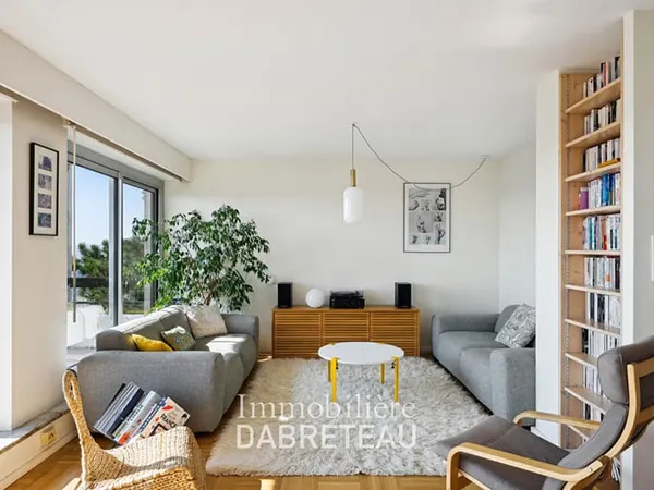 T3 MEUBLE - 107 M2 - CALUIRE-ET-CUIRE