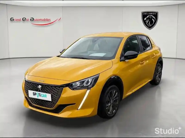 Peugeot 208 e- 136ch style — photo 1