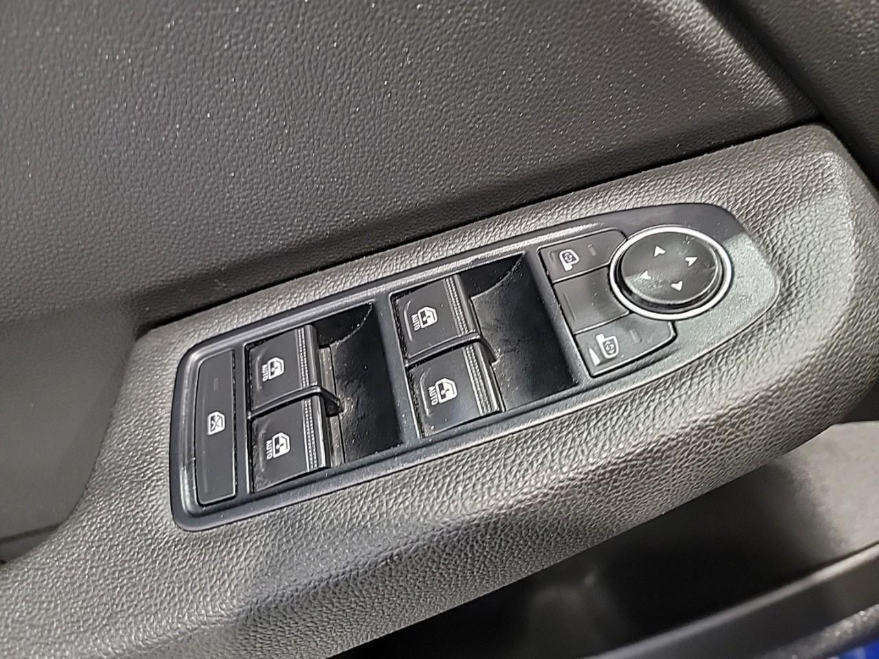 Renault Clio blue dci 100 ch gsr2 evolution — photo 20