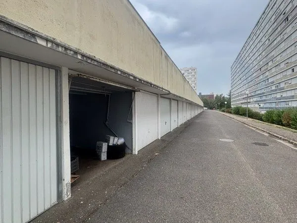 Garage a la Metare