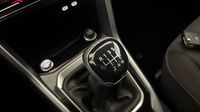 Volkswagen T-Roc 1.0 TSI 110ch Life Plus — photo 27