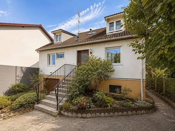 Maison 5 pièces 120 m²