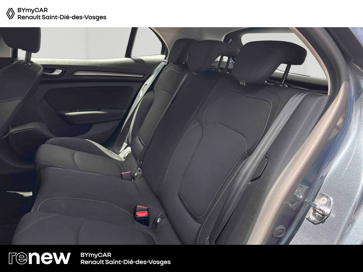 Renault Mégane IV Berline TCe 140 EDC FAP — photo 12