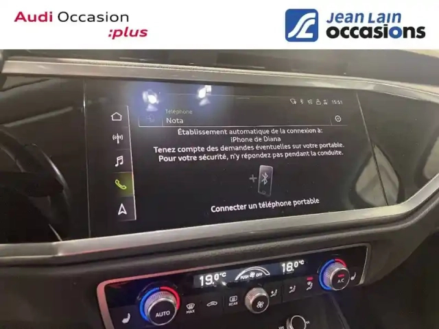 Audi Q3 35 tfsi 150 ch s tronic 7 — photo 16