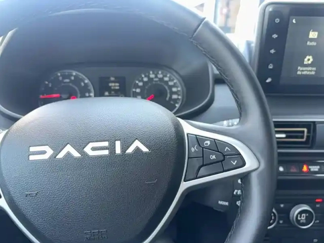 Dacia Sandero eco-g 100 gsr2 — photo 24