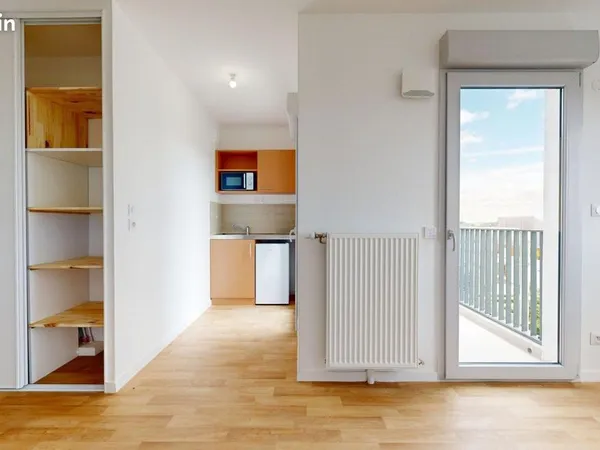 Studio 1 pièce 24 m²