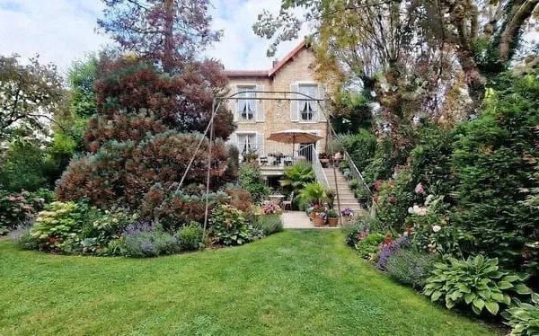 Maison 9 pièces 190 m²