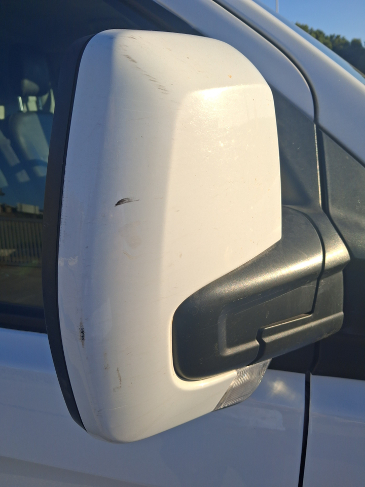 Ford TRANSIT CUSTOM FOURGON 280 L1H1 2.0 ECOBLUE 105 — photo 41
