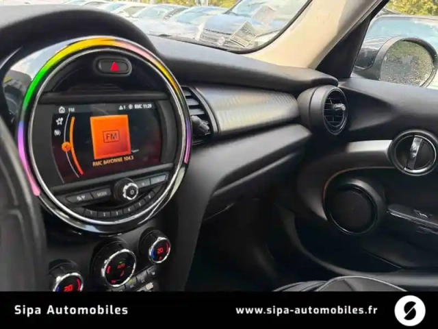 Mini Mini hatch 5 portes cooper 136 ch bva7 — photo 11