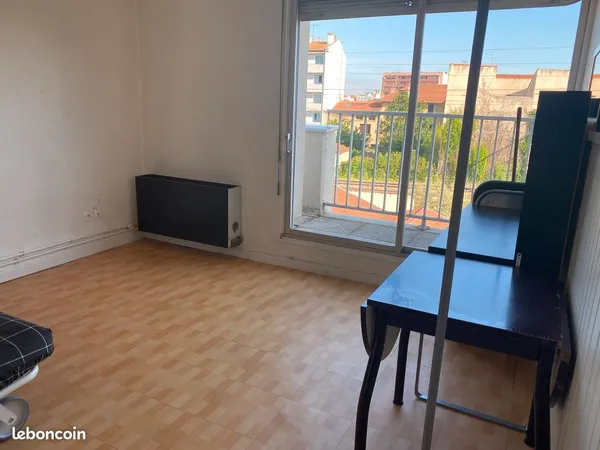 Studio dans résidence sécurisée