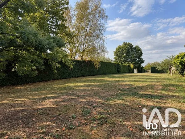 Terrain 638 m²