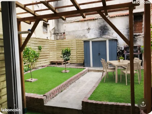 Beau T2, tout meublé, avec jardin 50m² place ARAGO : RARE