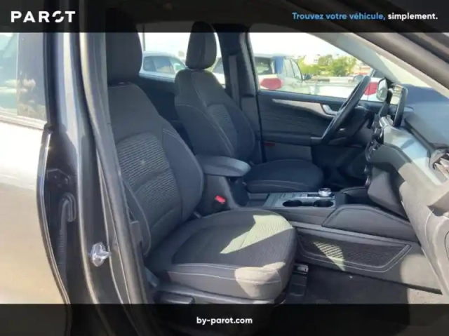 Ford Kuga 2.5 duratec 225 ch phev powershift titanium — photo 57