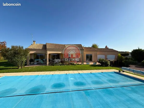 Villa 5 pièces 147 m²