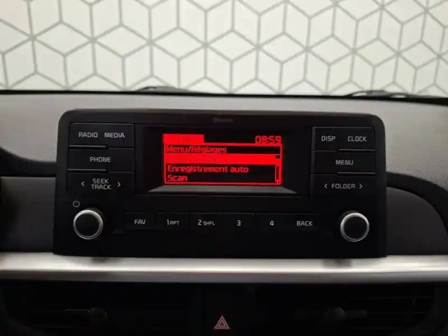 Kia Picanto 1.0 dpi 67ch isg bvm5 — photo 18