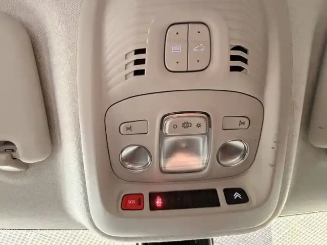 Citroën C3 Aircross puretech 110 s&amp;s bvm6 — photo 46