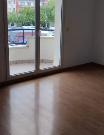 Appartement F2 44 M2 avec garage centre de Beauvais