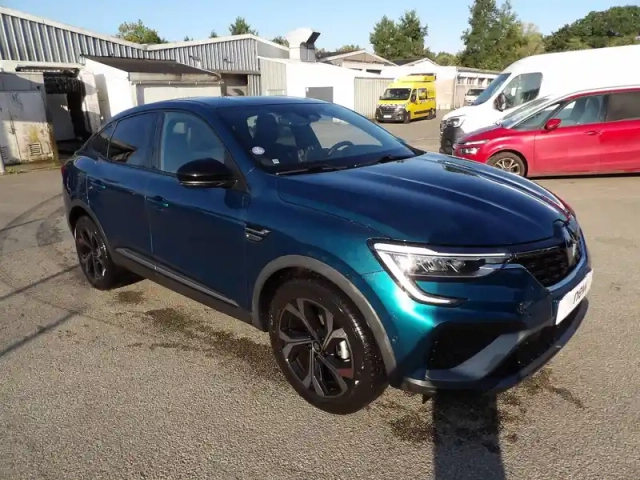 Renault Arkana mild hybrid 140 edc fap - 22 — photo 5