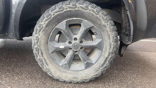 Nissan Navara 2.5 dCi 190 4WD - Double Cabine Xe – 2015 – 124880 km – Diesel – Boîte Manuelle — photo 5