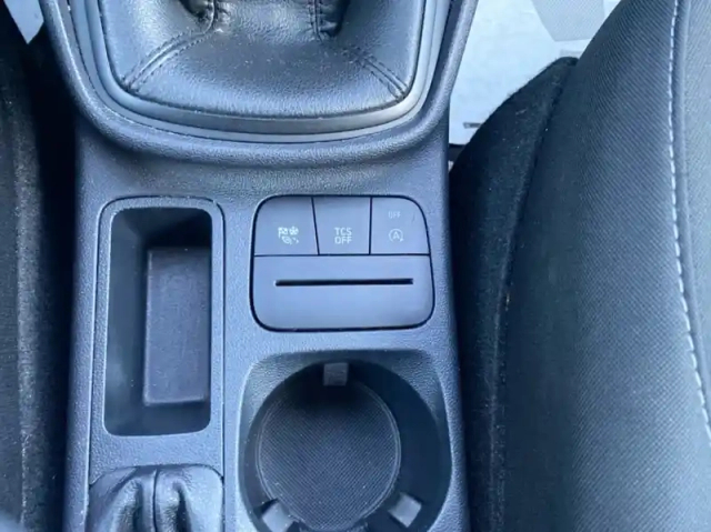 Ford Fiesta 1.0 ecoboost 95ch connect business nav 3p — photo 18