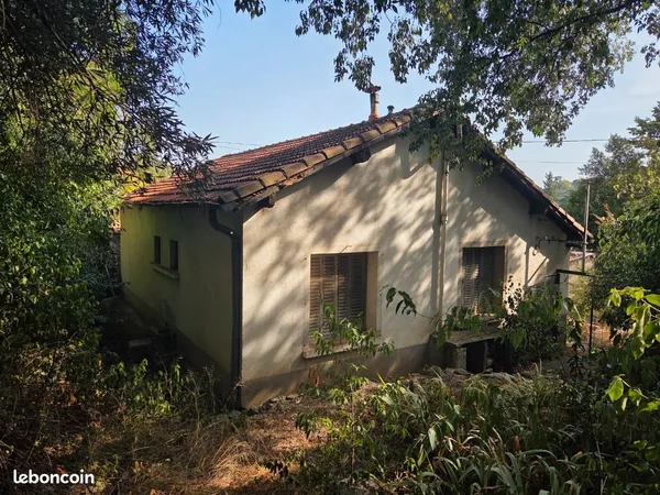 Maison à rénover avec jolie jardin quartier alouette