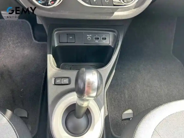 Renault Twingo iii achat intégral - 21 — photo 13