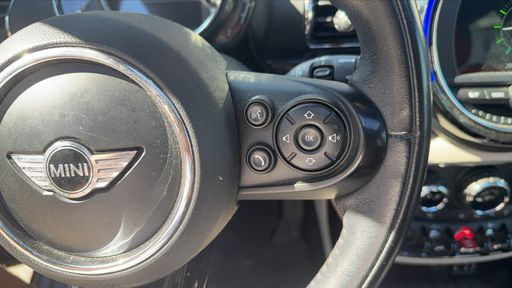 Mini Clubman 1.5 Cooper 136 - Hyde Park – 2017 – 109136 km – Essence – Boîte Manuelle — photo 3