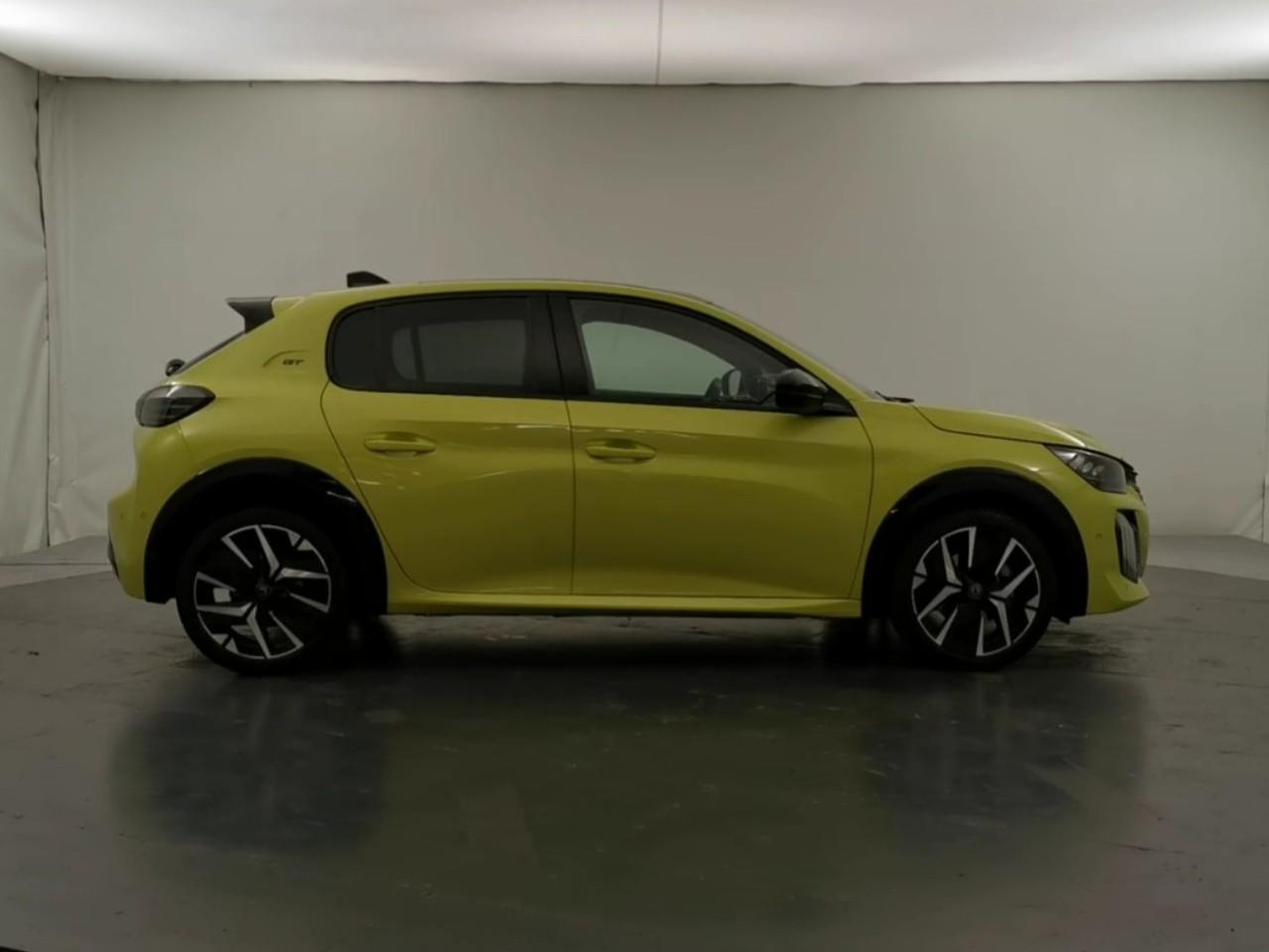 Peugeot 208 hybrid 136 e-dcs6 gt — photo 6