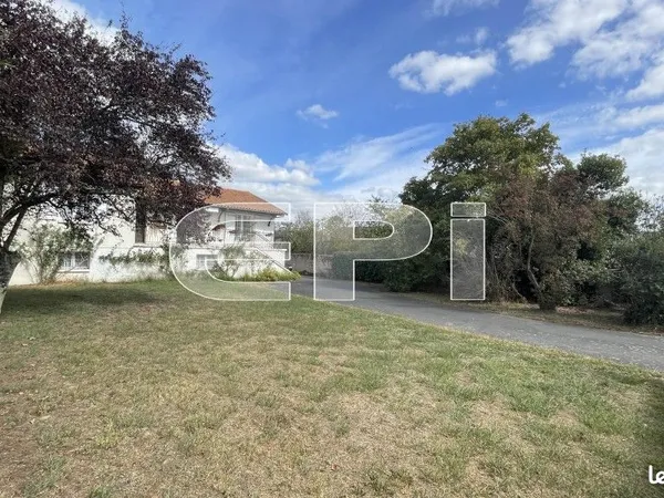 Maison 8 pièces 137 m²
