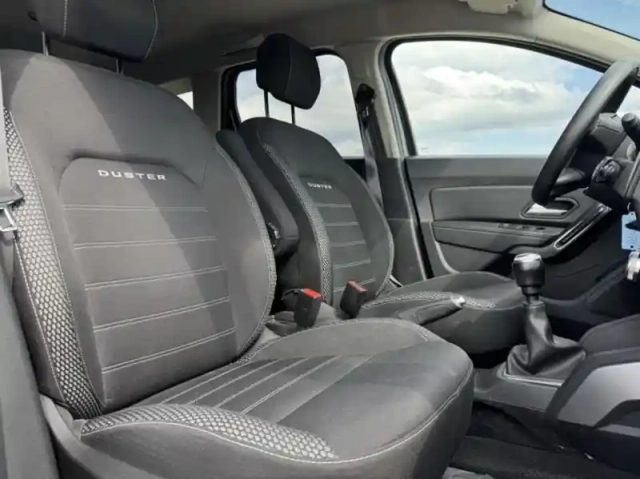 Dacia Duster 1.3 tce 130ch fap prestige 4x2 — photo 12