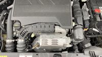 Peugeot 2008 1.2 PureTech 130ch S&S GT EAT8 — photo 20