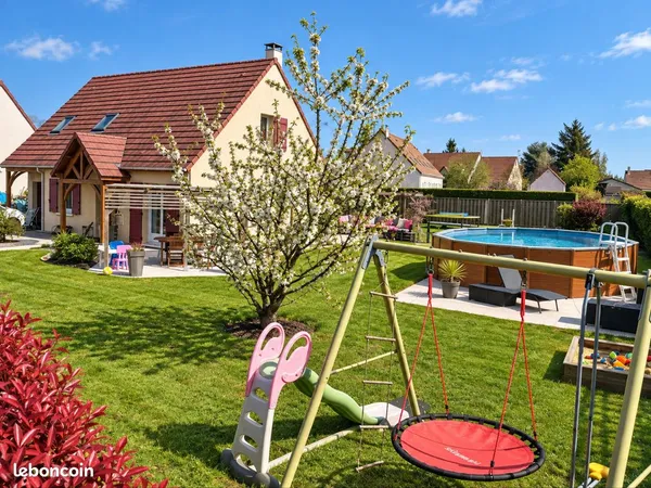 Maison meublée 6 pièces- 4 chambres - Abondant