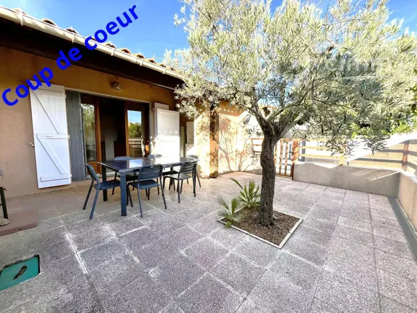 Charmant pavillon avec garage a 200M  de la mer