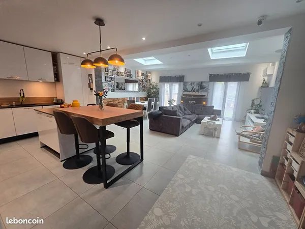 Maison 6 pièces 117 m²