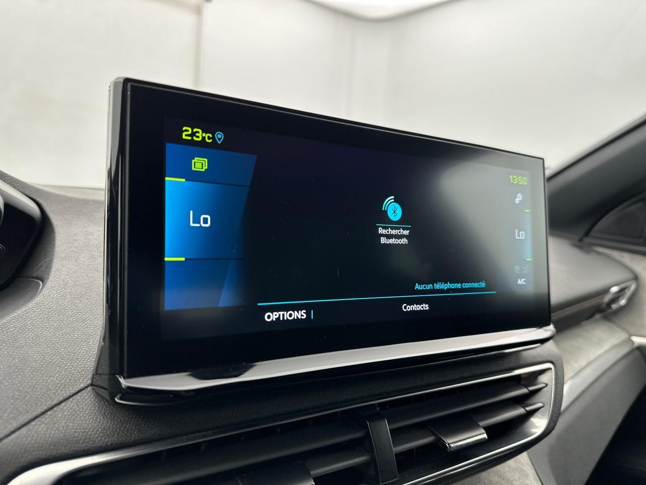 Peugeot 3008 hybrid 225 e-eat8 gt — photo 24