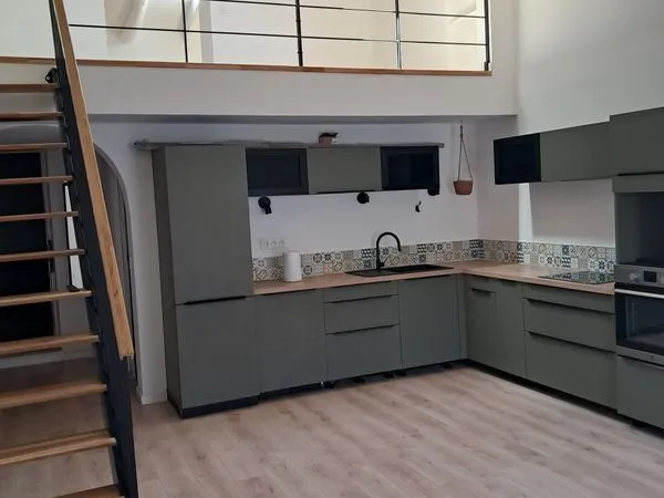 Appartement T2 52 m2+garage 34 m2
