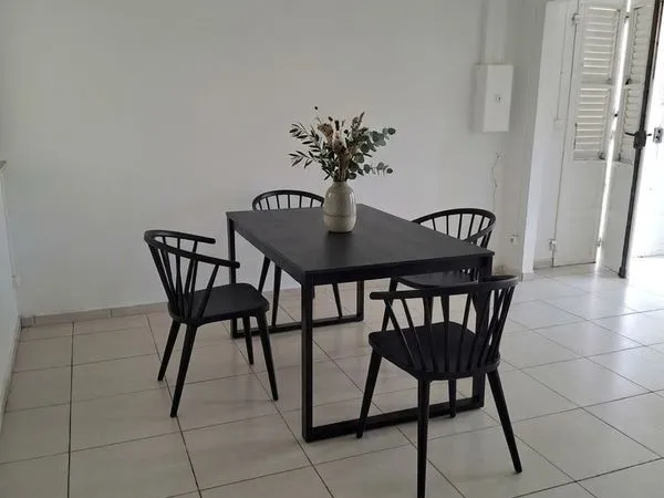 🌴 le vauclin - t3 meublé 80 m² - 2 chambres climatisées - jardin privatif - 1 090 cc