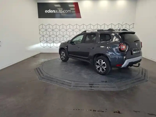 Dacia Duster blue dci 115 4x2 — photo 3