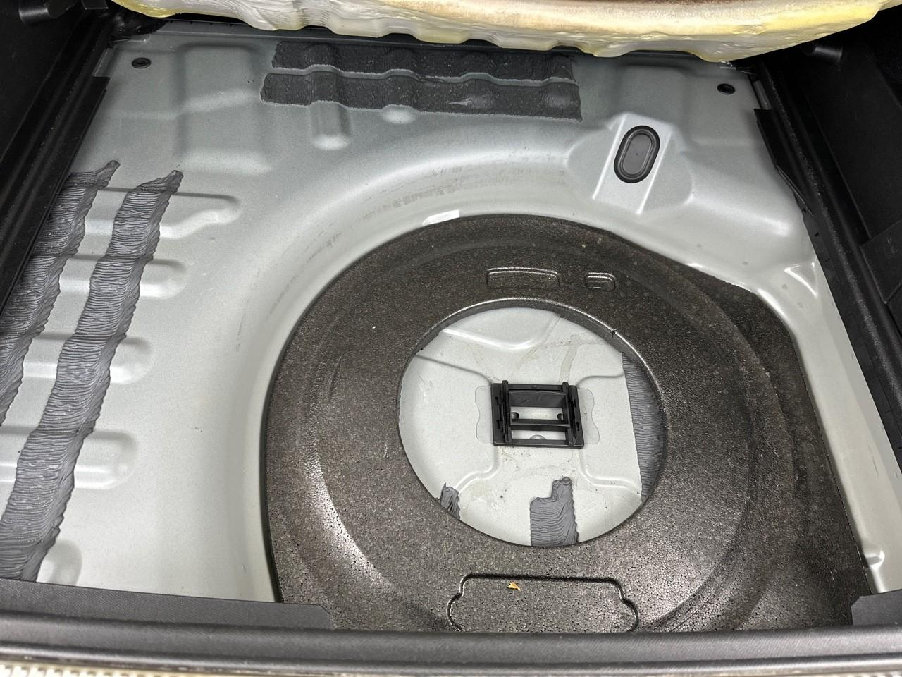 Ds Ds 7 crossback bluehdi 130 eat8 performance line — photo 38